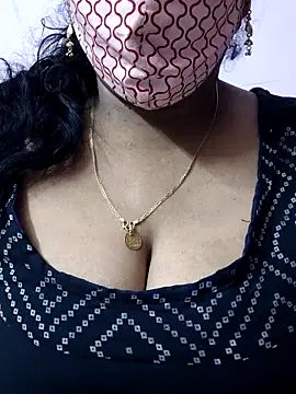 mallu-sumi online show from May 19, 6:59 pm