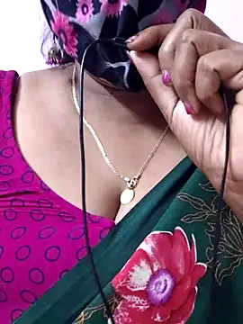 mallu-sumi online show from May 2, 9:29 pm