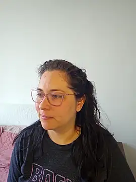 May Carlier online show from March 29, 5:34 pm