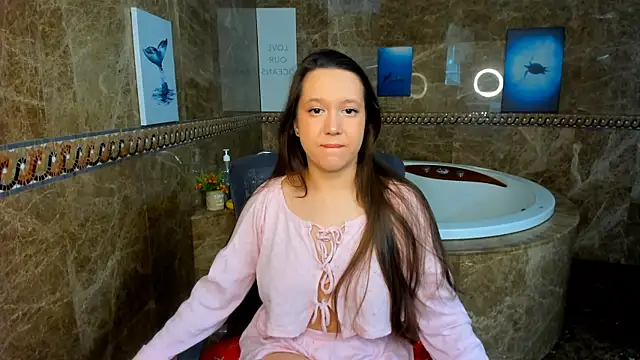 Mira Karter online show from May 16, 5:10 am