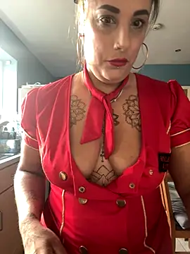 Ivy-Belle online show from September 30, 8:20 am