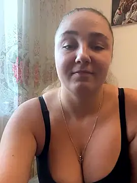 Joannakiss online show from October 23, 1:50 pm