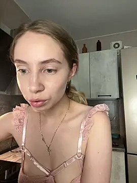 Kitty Katrine online show from May 22, 2:04 pm