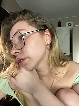 Kitty Katrine online show from May 15, 6:10 pm