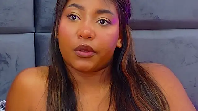 VanessaGlenn online show from March 26, 9:27 pm