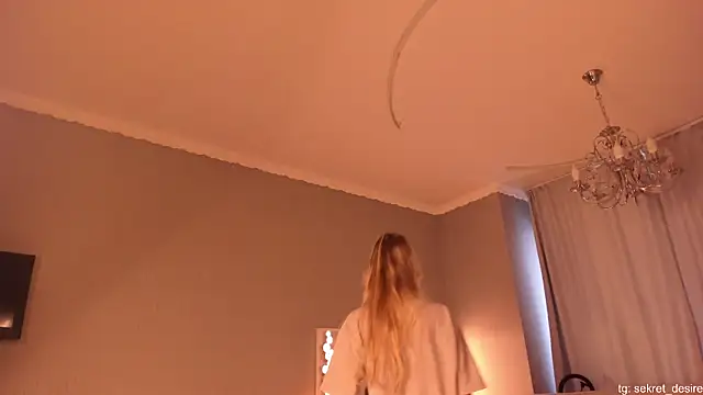 sincere shyness online show from February 20, 1:45 pm