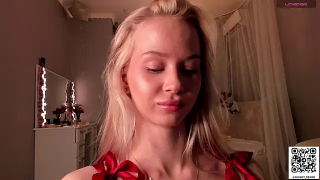 sincere shyness online show from October 12, 2:41 pm