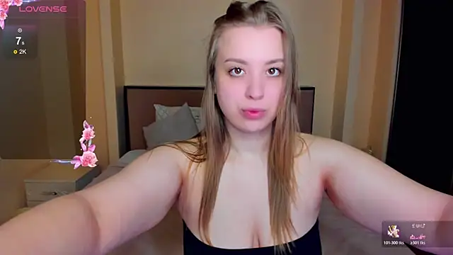 AlexissM online show from May 2, 3:04 pm