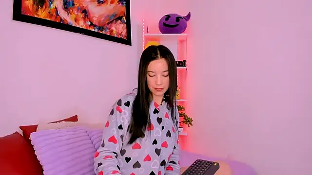 Manuelaa mejiia online show from November 22, 4:31 pm