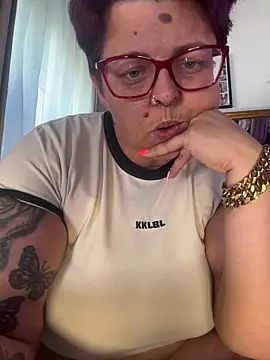 SunshineLexi online show from May 8, 7:55 am