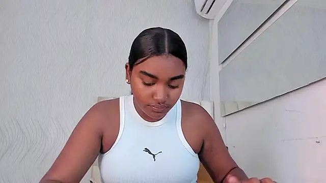 kayna gomez online show from March 21, 7:08 pm