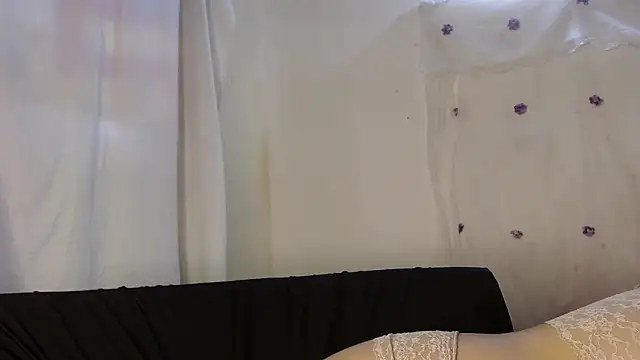 maraa lee online show from January 5, 9:51 pm