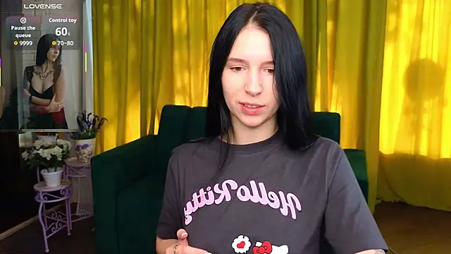 KarolinaBlacks online show from May 15, 5:22 am