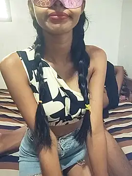 Chamari075 online show from October 2, 7:24 am