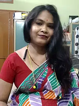 yoursweety09 online show from May 18, 7:03 am