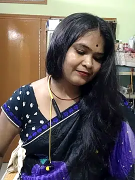 yoursweety09 online show from May 20, 1:41 pm