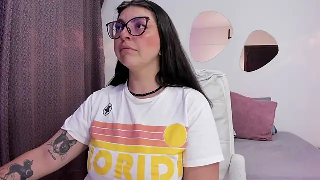 Vioolletta online show from September 24, 6:51 pm