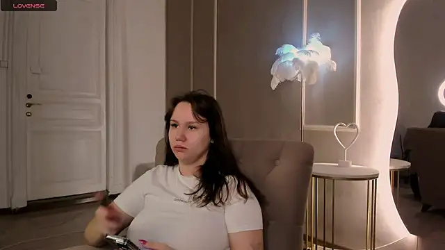 Snapshot of Alisia_Mars chatting on September 27, 5:58 am Alisia Mars online show from September 27, 5:58 am