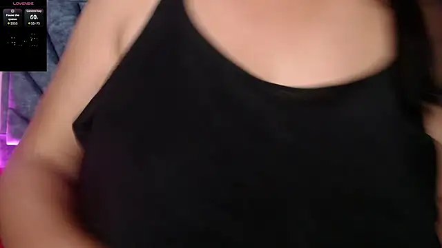 Snapshot of aliciarobinsXXX chatting on September 26, 2:31 am aliciarobinsXXX online show from September 26, 2:31 am