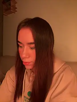 Im Valen Cute online show from May 17, 1:49 am