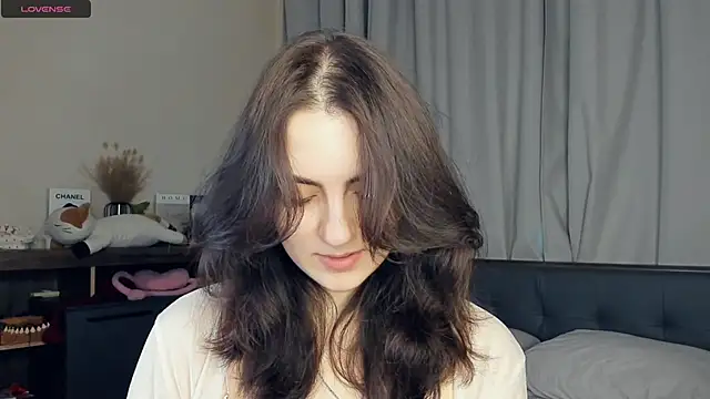 DracosMoon online show from November 28, 7:11 am