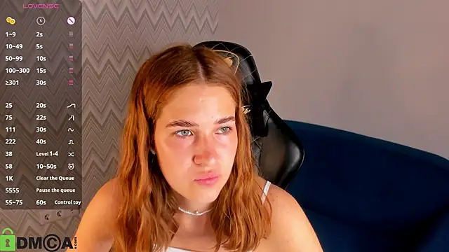 Jennifer Wadee online show from May 9, 10:56 pm