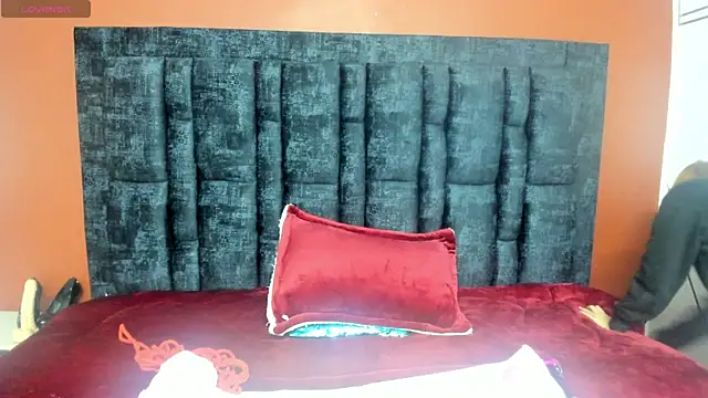 Aurora Doll  online show from October 22, 12:21 pm