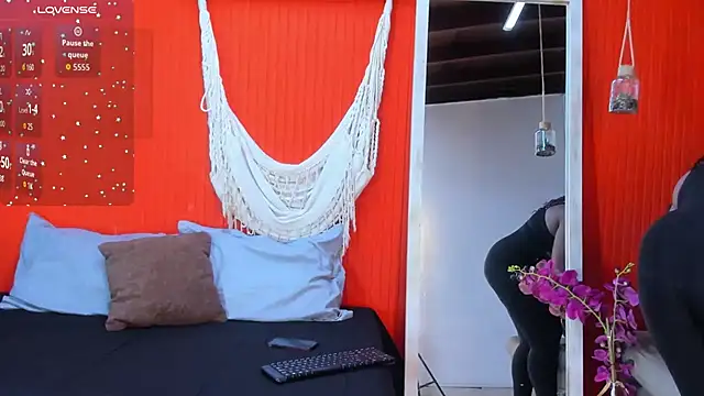 grace miller03 online show from April 7, 7:05 pm