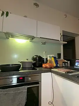 mrs skinny goddess online show from February 20, 7:04 pm