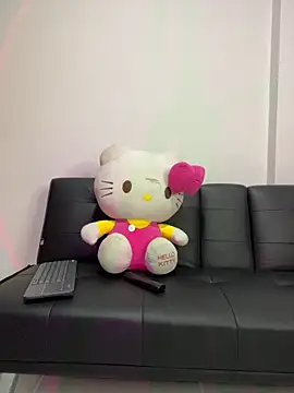 EmySofia online show from March 7, 6:31 am