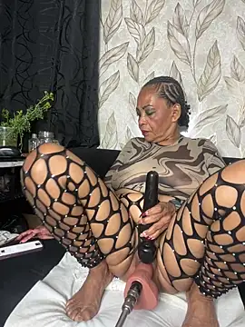 chiquimaturesexy online show from May 22, 1:58 am