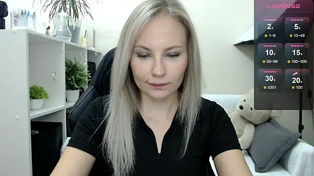 Sunny bunny6 online show from October 20, 4:59 am