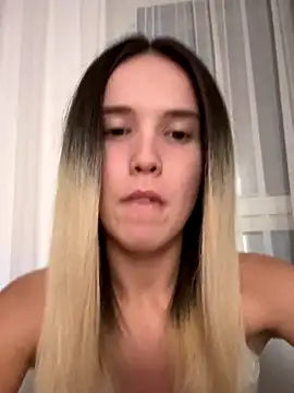 Diamond lucyy online show from October 1, 8:36 pm