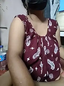 BERRY 00 online show from May 20, 11:46 pm