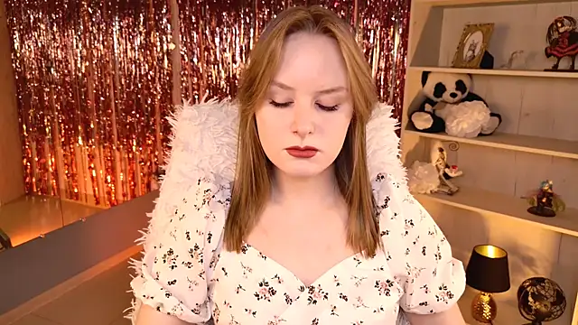 VivienLeeigh online show from May 22, 5:16 am