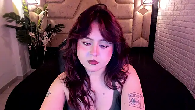 crimson tati  online show from May 10, 4:58 am