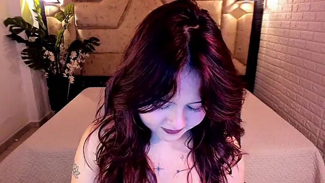 crimson tati  online show from May 21, 4:54 am