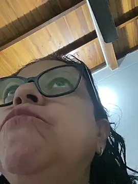Sharongirl07 online show from May 15, 2:05 am