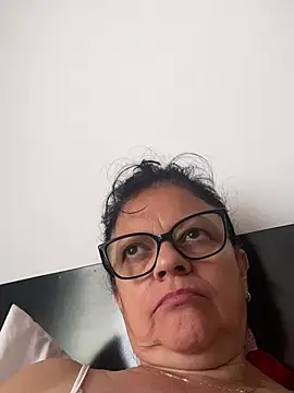 Sharongirl07 online show from May 3, 3:37 pm
