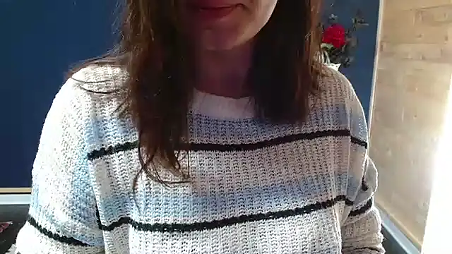 NovaBabe21 online show from October 28, 5:46 am