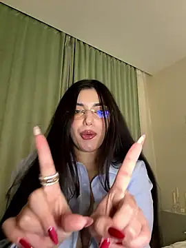 Sweet Khalifa  online show from January 10, 3:39 pm