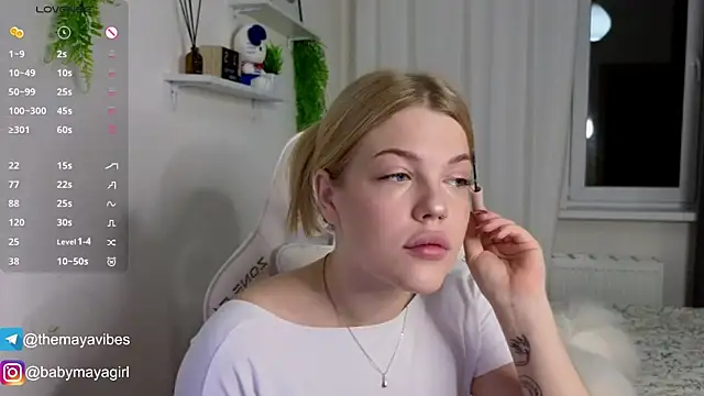 Maya Rave online show from November 27, 3:53 am