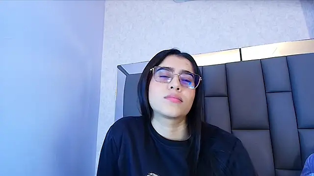 Amy wats0n online show from May 19, 7:10 pm