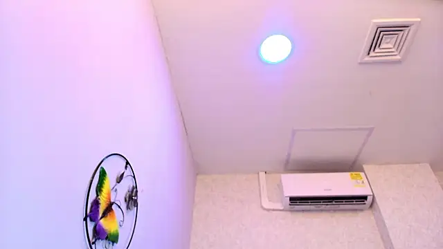 Amy wats0n online show from February 18, 7:13 pm