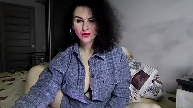 MiraLove362 online show from November 4, 8:14 pm