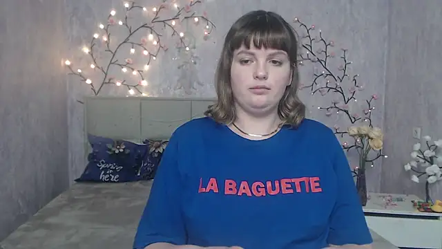 StaceyLex online show from May 6, 1:26 pm