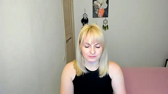 Alicee Gracee online show from February 5, 7:06 pm