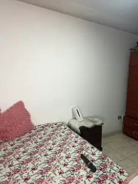 cristal-evanns online show from May 14, 7:41 pm