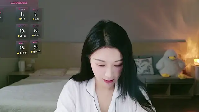 Snapshot of Lucky-baby chatting on October 5, 1:16 pm Lucky-baby online show from October 5, 1:16 pm