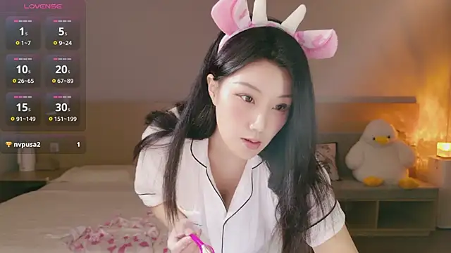 Snapshot of Lucky-baby chatting on September 29, 1:38 pm Lucky-baby online show from September 29, 1:38 pm